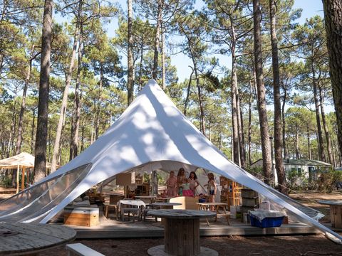 Camping Le Tedey - Gironde