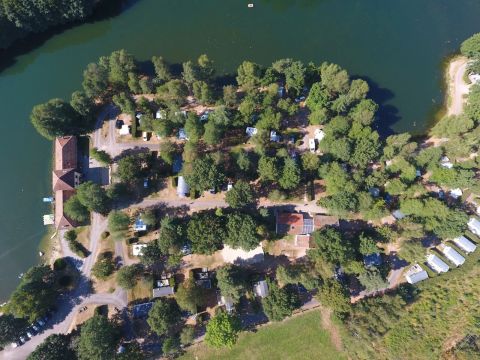 Europe Tents Domaine des Messires - Camping Vogezen - Afbeelding N°0