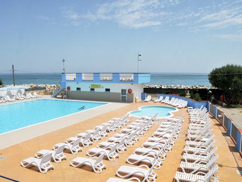 Roseto degli Abruzzi Easy Camping Village - Camping Teramo