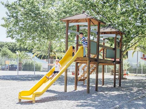 Camping Le Bois Fleuri - Pyrénées-Orientales
