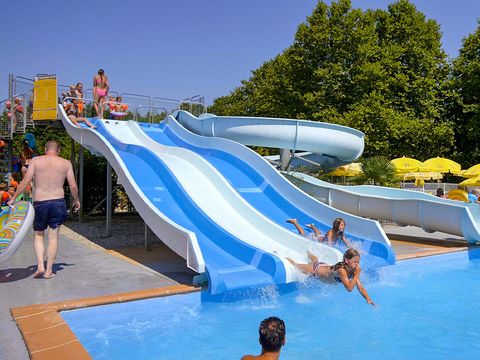 Camping Le Château de Galaure - Drôme