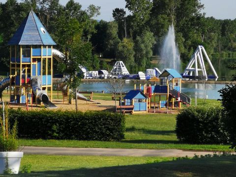 Camping du Lac de Cormoranche  - Ain