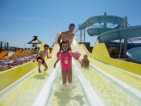 Camping Siblu Le Lac des Rêves - Funpass inclus - Hérault