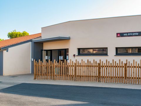 Camping Club Les Tamaris 5* - MS VACANCES - Pyrénées-Orientales