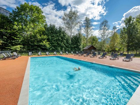 Camping Le Colporteur - Ciela Village - Isère