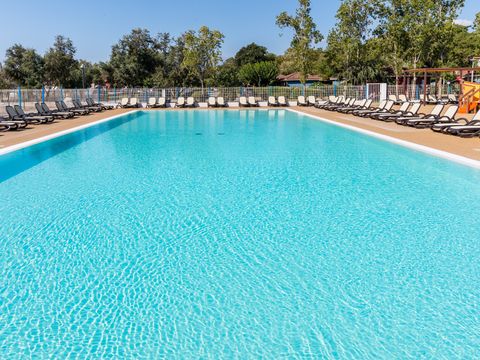 Camping Marina d'Erba Rossa - Noord-corsica