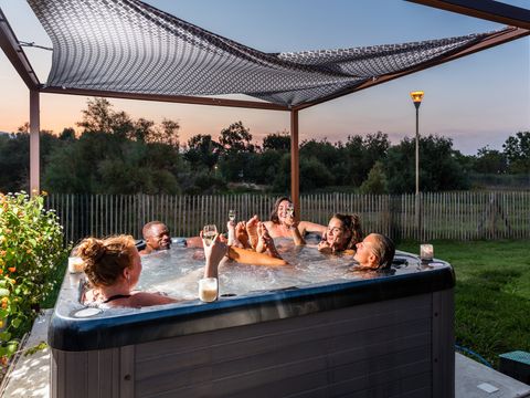 Camping Marina d'Erba Rossa - Noord-corsica