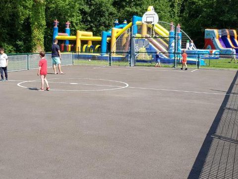 Camping - Le Grand Paris - Val-d'Oise