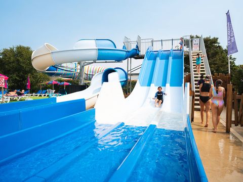 Camping Siblu Domaine de Dugny - Funpass Inclus - Loir-et-Cher