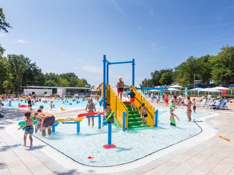 Camping Bijela Uvala  - Istrië