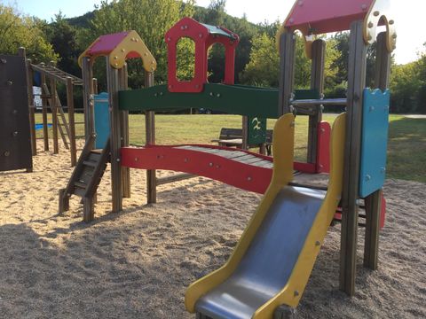 Camping Les Vignes - Lot