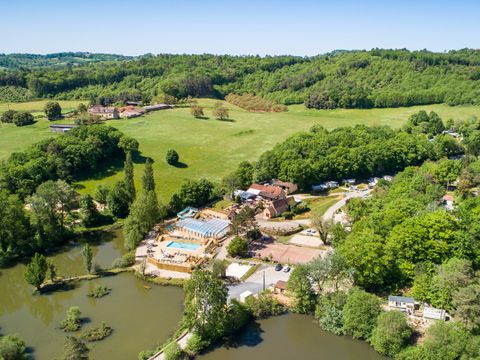 Camping Le Val d'Ussel - Dordogne