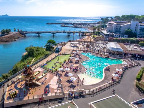 Camping De Saint Aygulf Plage - Var