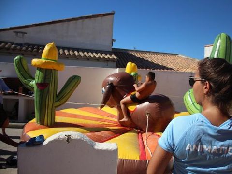 Camping SUNELIA  Le Clos du Rhône  - Bouches-du-Rhône