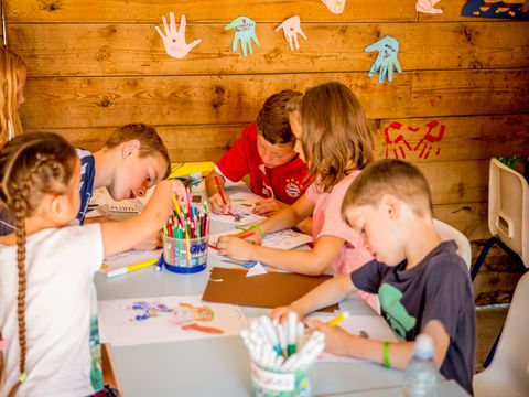 Yelloh! Village Camping  Avignon Parc - Vaucluse