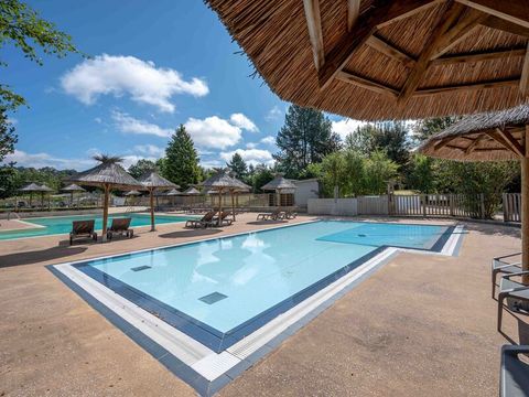 Camping Les Gorges Du Chambon - Ciela Village - Charente - Afbeelding N°2