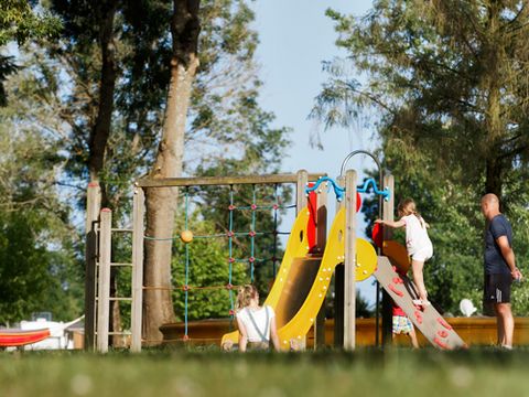 Camping Domaine du Château de l'Epervière  - Saône-et-Loire