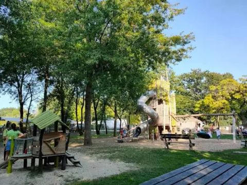 Camping Les Rives de Grand Lieu - Loire-Atlantique