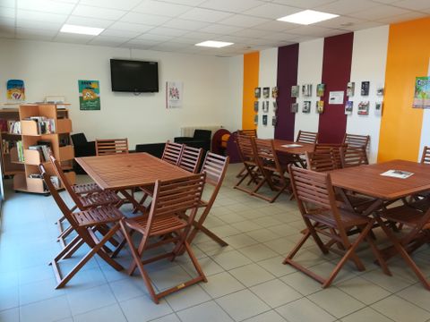 product_property.services