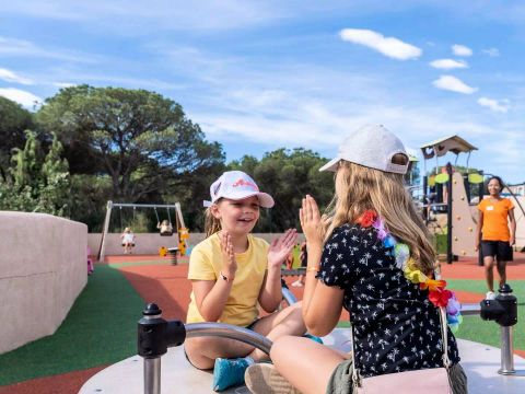 Camping Tikayan Les Cigales - Var