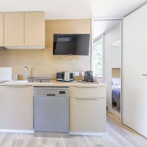 Stacaravan 6 personen - Ultimate Plus | 3 slaapkamers | 6 pers | Terras Lounge | 2 badkamers | Airconditioning | TV