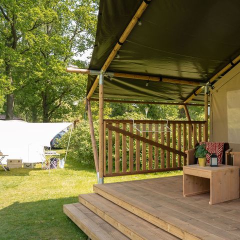 Safaritent 4 personen - Lake Lodge incl. sanitair