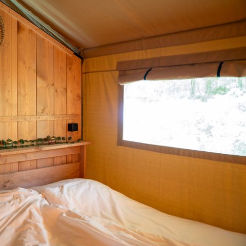 Safaritent 4 personen - Forest Lodge incl. sanitair