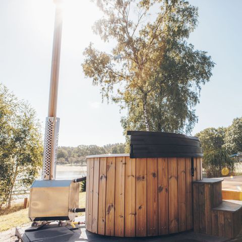 Lodge 6 personen - Lake View Scandi met Hottub & Sauna