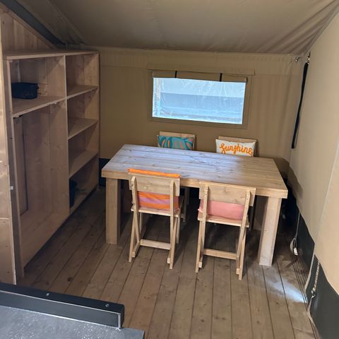 Safaritent 4 personen - incl. sanitair
