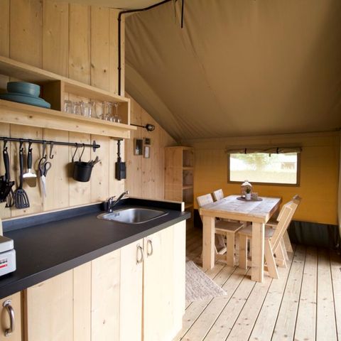 Safaritent 4 personen - incl. sanitair