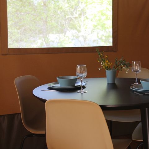 Safaritent 4 personen - incl. sanitair