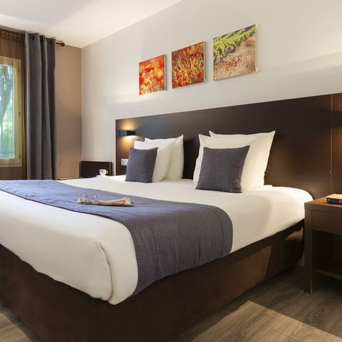 Hotelkamer 2 personen - Klassieke tweepersoonskamer - Uitzicht op de tuin