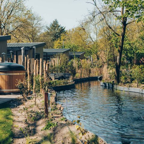 Chalet 4 personen - Loevestein Deluxe met Hottub