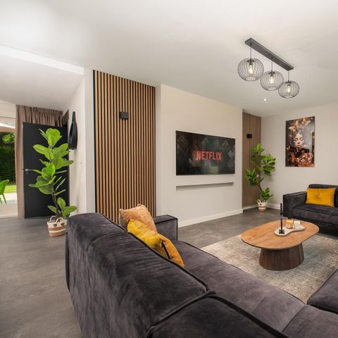 Groepsaccommodatie 12 personen - Villa met Hottub & Sauna
