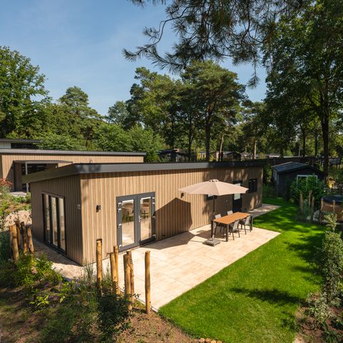 Chalet 4 personen - Loevestein met Hottub