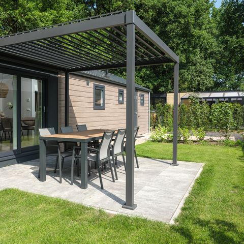 LODGE 6 personen - Doornenburg Lodge Comfort met Hottub & Sauna 