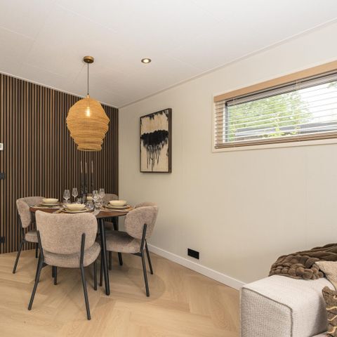 Lodge 4 personen - Loevestein Deluxe met Hottub & Sauna