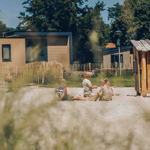 Lodge 6 personen - Essenburgh Deluxe met Hottub & Sauna