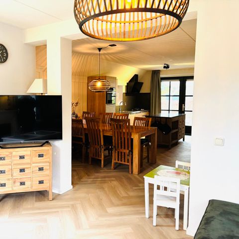 Bungalow 6 personen - Stuifzand Wellness Outdoor Bungalow Deluxe met Bedstee | 6+2 personen