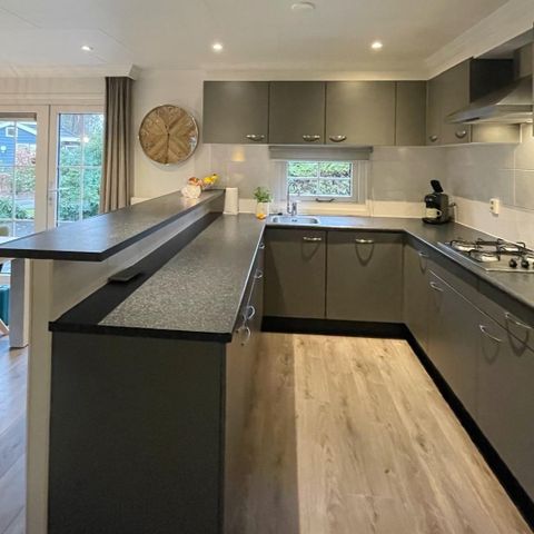 Chalet 6 personen - Dotterbloem met hottub