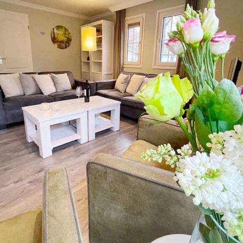 Chalet 6 personen - Dotterbloem met hottub