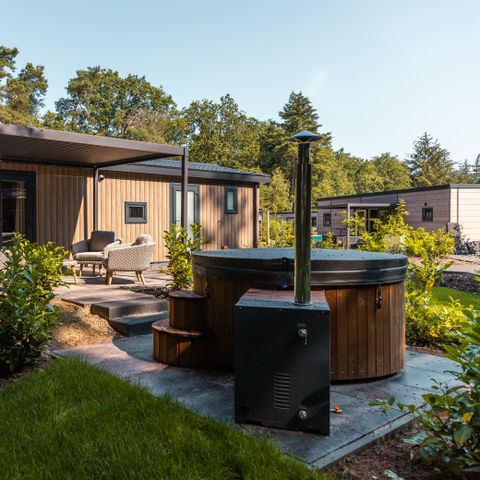 Lodge 4 personen - Uijlenborg met hottub