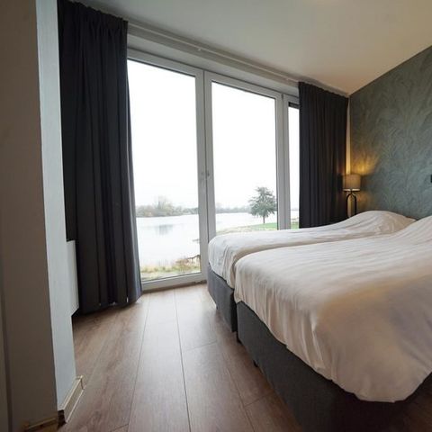 VAKANTIEHUIS 10 personen - Maas Villa Havenzicht