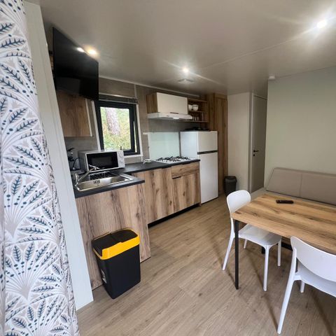 Stacaravan 4 personen - Comfort + 2 slaapkamers geïntegreerd terras