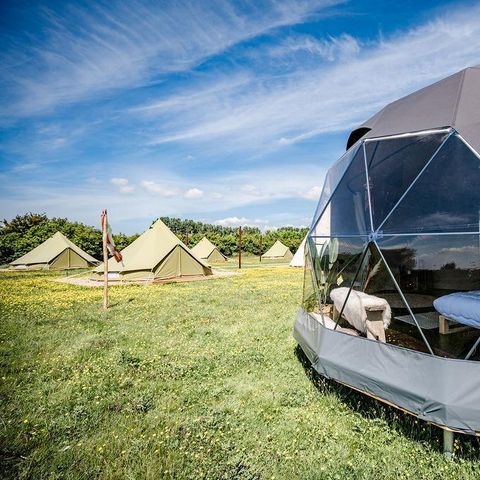 Uniek 4 personen - Dome