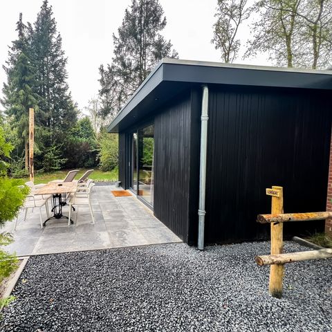 VAKANTIEHUIS 4 personen - De Drentse Droom met Hottub en Houtkachel