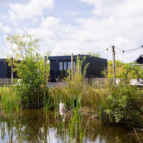 Tiny House 2 personen - met buitenbad