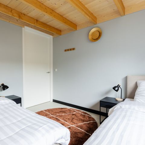 VAKANTIEHUIS 4 personen - De Kuifkwekker met hottub