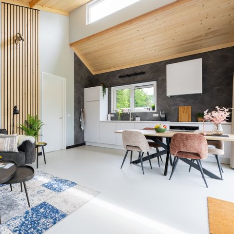 VAKANTIEHUIS 4 personen - De Kuifkwekker met hottub