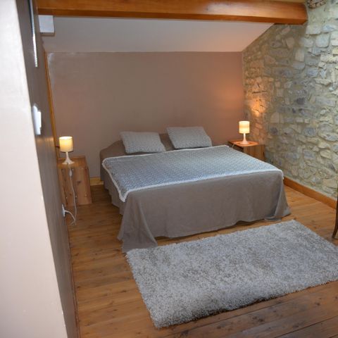 VAKANTIEHUIS 28 personen - Boerderij met privé zwembad 480m